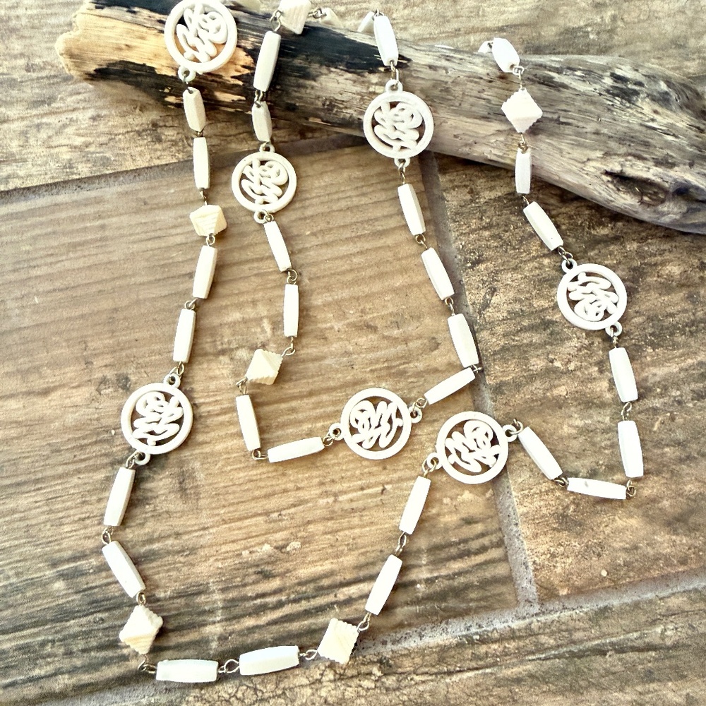 Vintage 1950's Chinese Happiness Necklace